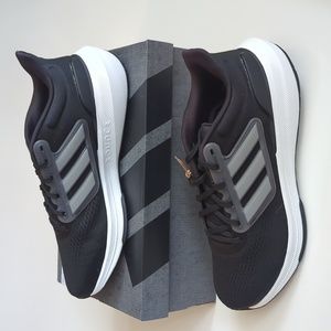 adidas Men's Running ULTRABOUNCE WIDE RUNNING SHOES